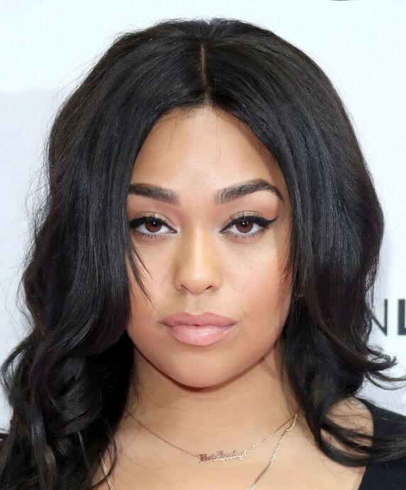 Jordyn Woods Instagram, net worth, age, and career as a curve